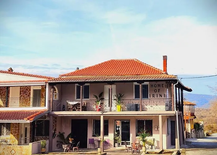 Of Irini Apartamento Komniná